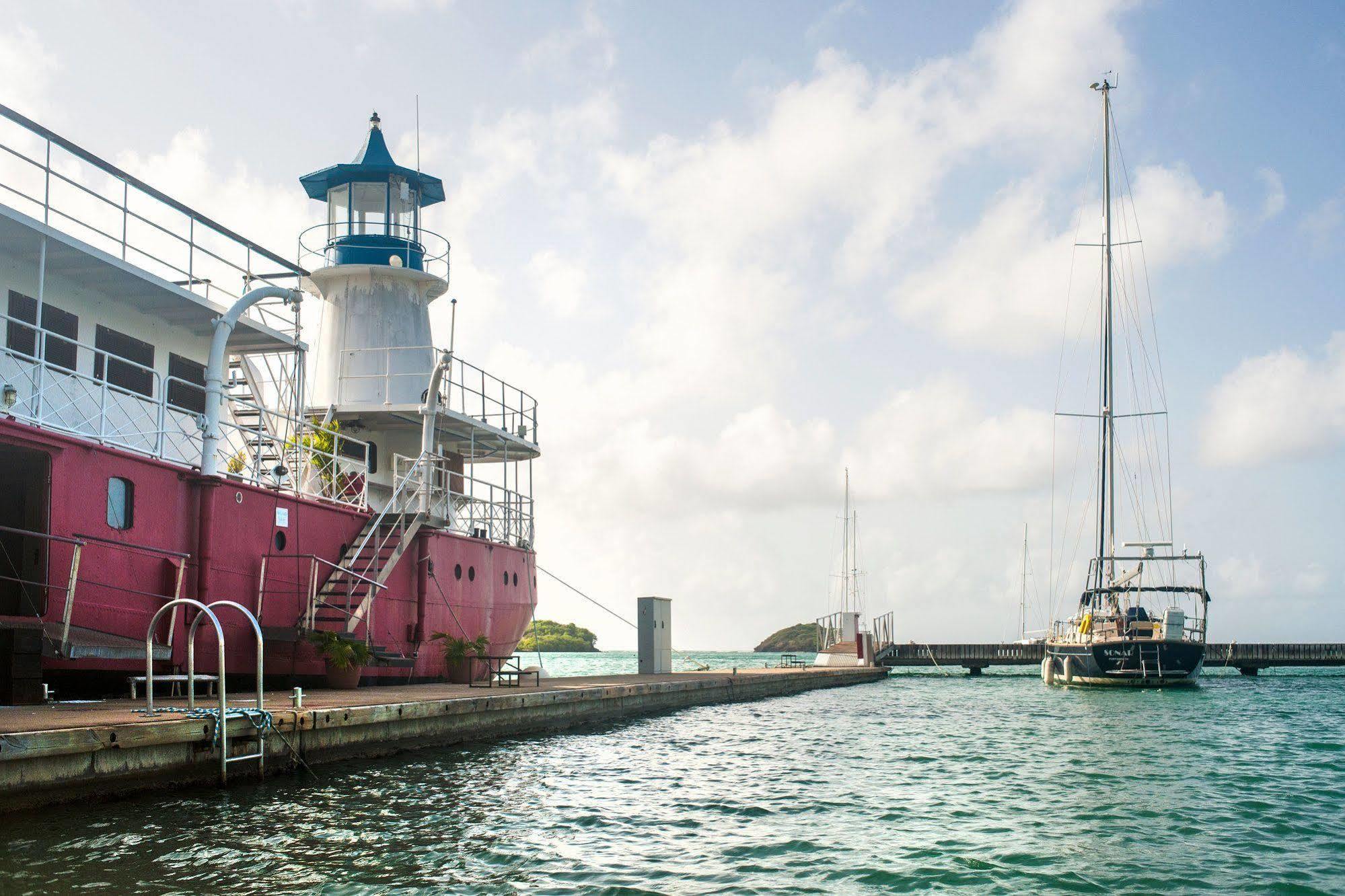 Le Phare Bleu Boutique Hotel And Marina St. George's Экстерьер фото