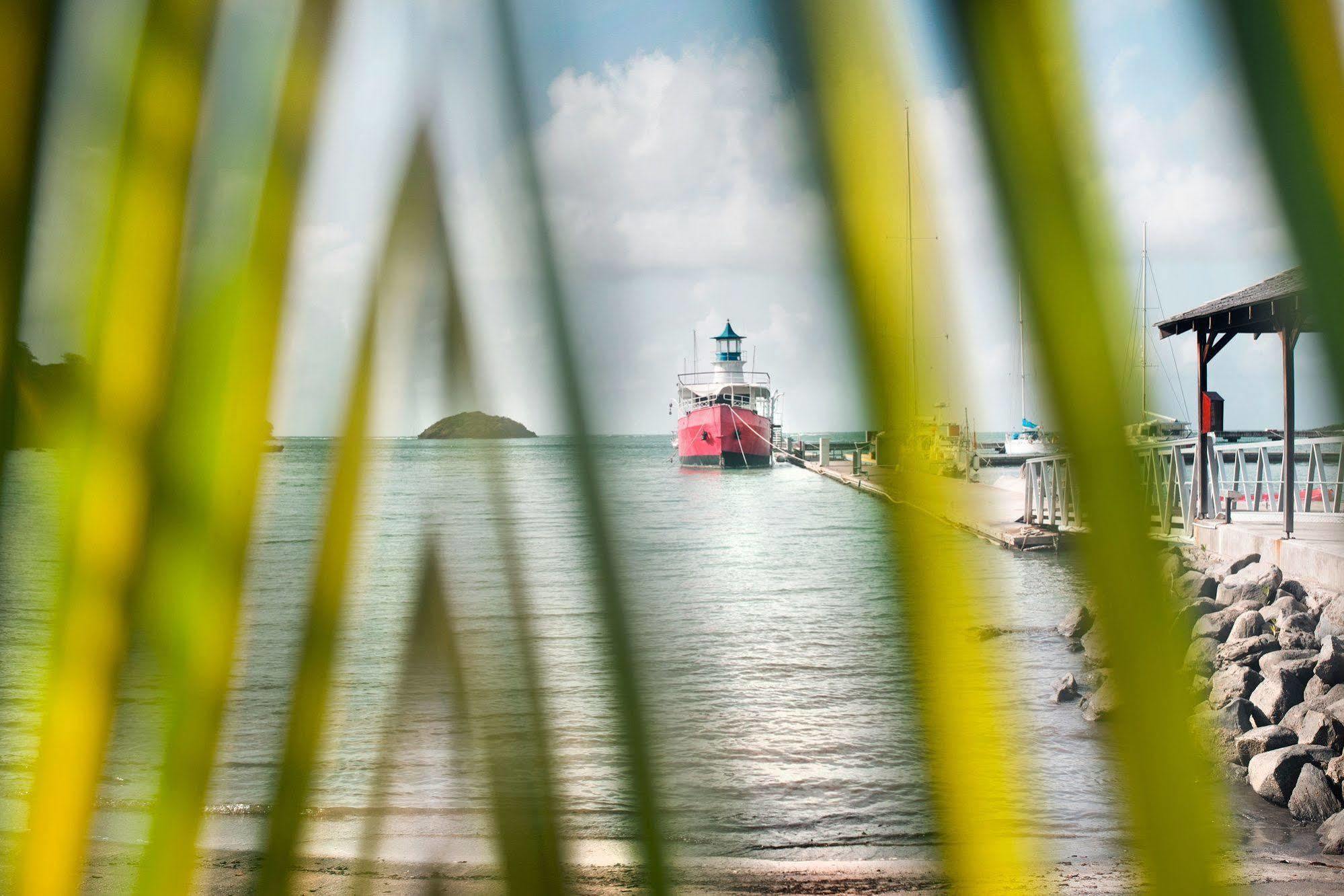 Le Phare Bleu Boutique Hotel And Marina St. George's Экстерьер фото